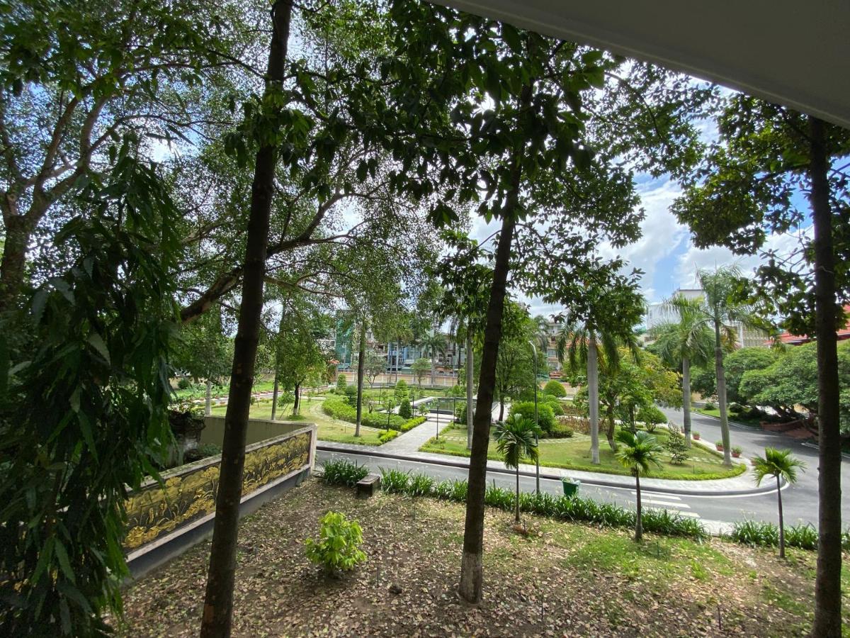 Hotel Home مدينة هوشي منه المظهر الخارجي الصورة